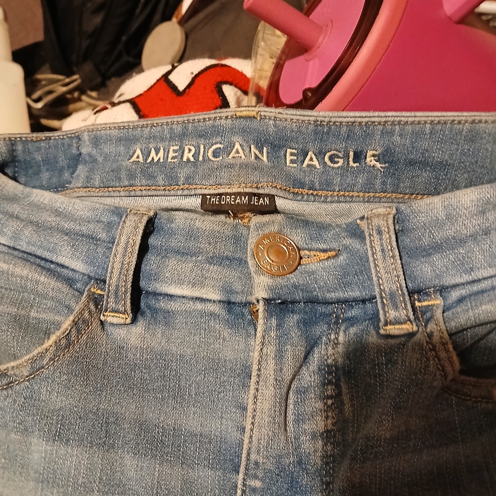 American Eagle Outfitters Women's Light Blue Dream Jeans
